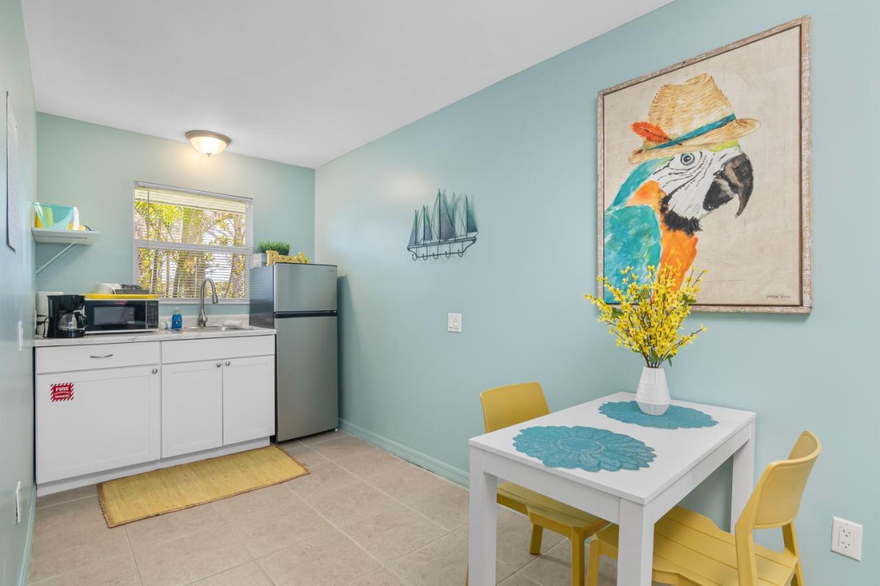 Latitude 26 Waterfront Boutique Resort - Bonita Springs Εξωτερικό φωτογραφία