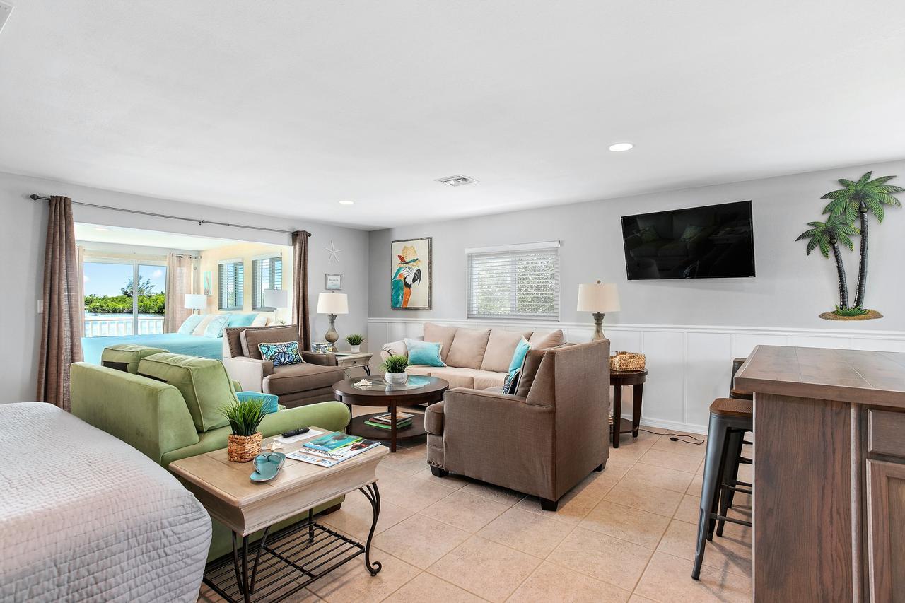 Latitude 26 Waterfront Boutique Resort - Bonita Springs Εξωτερικό φωτογραφία