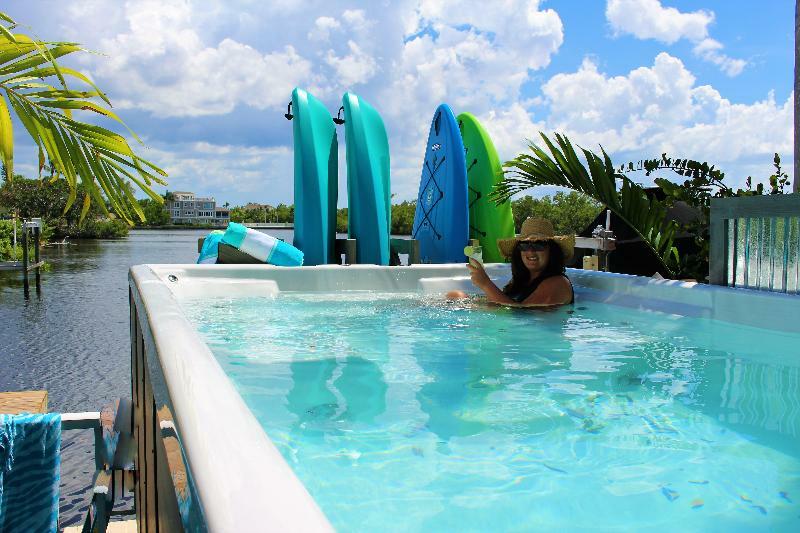 Latitude 26 Waterfront Boutique Resort - Bonita Springs Εξωτερικό φωτογραφία